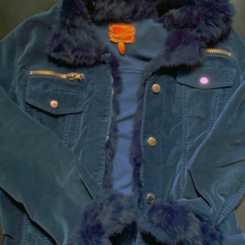early 2000’s type of jacket